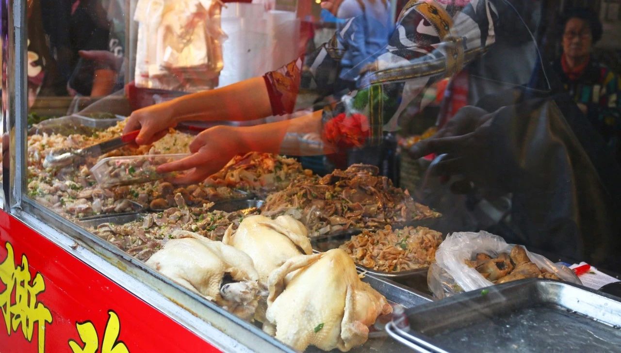 厦门八市菜市场隐藏的美食街,厦门美食店推荐前十名