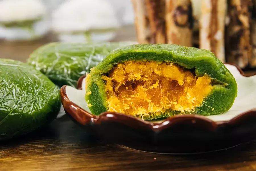 这两家朴实的青团,秒掉了市面上各种作妖对手...