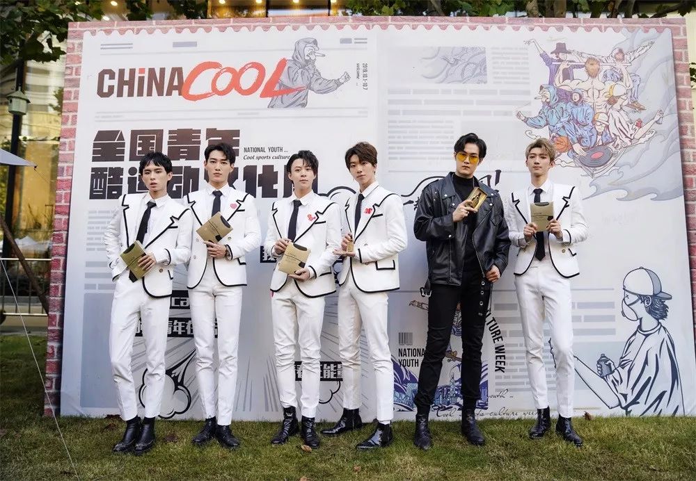 有一种自信叫周冬雨,有一种美叫周冬雨