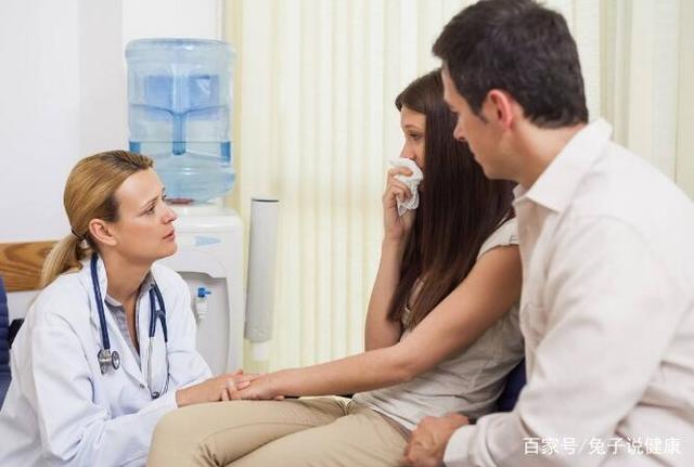 乳腺纤维腺瘤该怎么治疗,乳腺纤维腺瘤怎么治疗需要手术吗