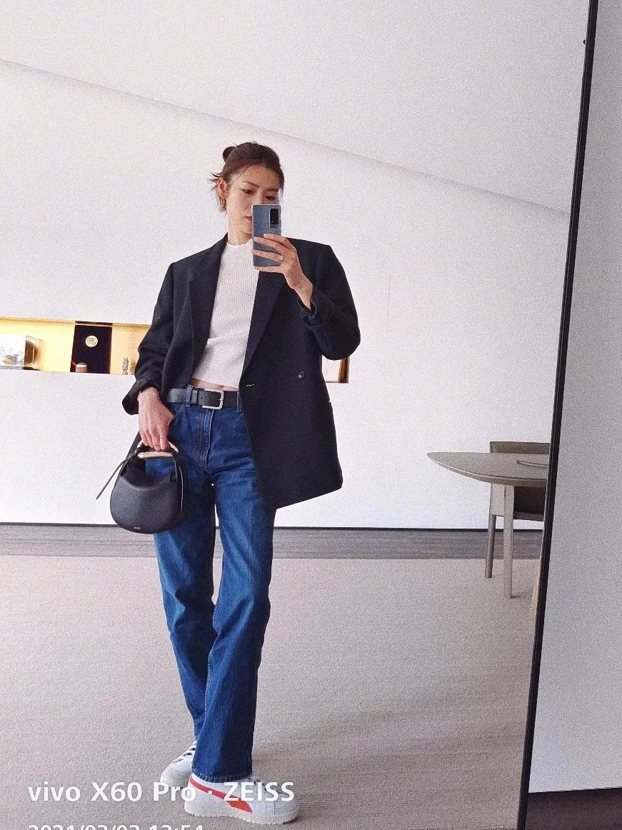 春季西装外套怎么穿出时髦感,西装外套最帅气的搭法春天必穿