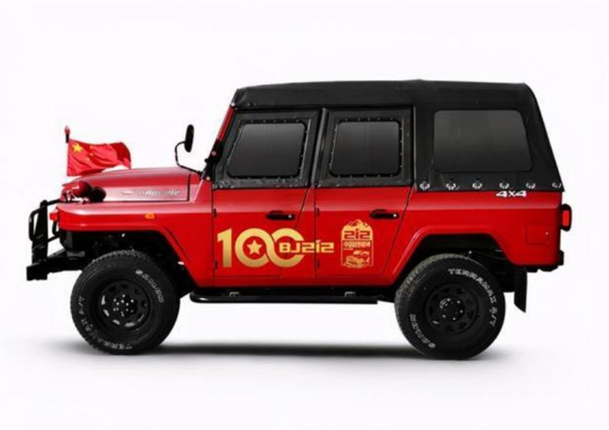 新版北京212车近照,北京212谍照