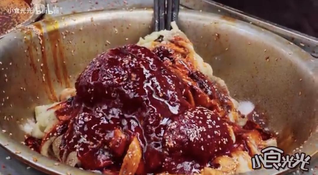 CBD里的Chloe、AmandaandKatharine，都在㳽到脑壳买农副产品