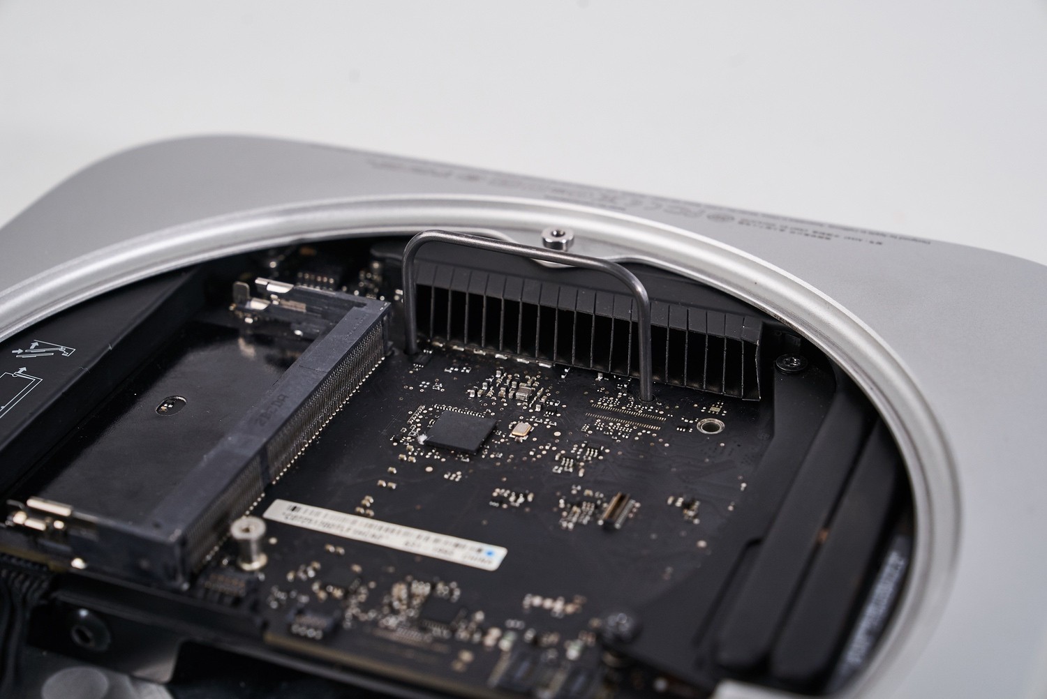 macmini2012安装双硬盘,macmini2012拆解