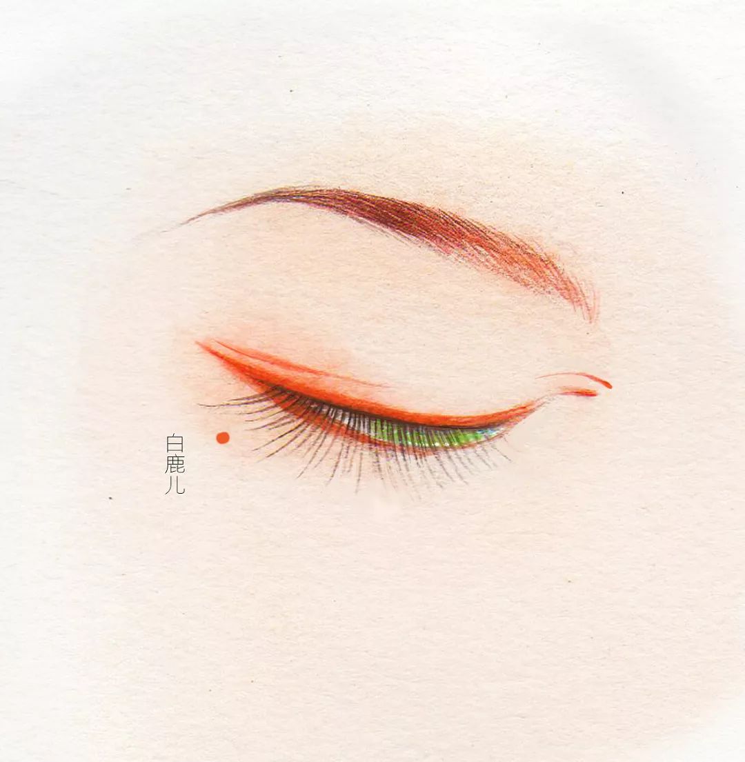 玉手青丝美女图片,一袭白衣清冷出尘的古风美人