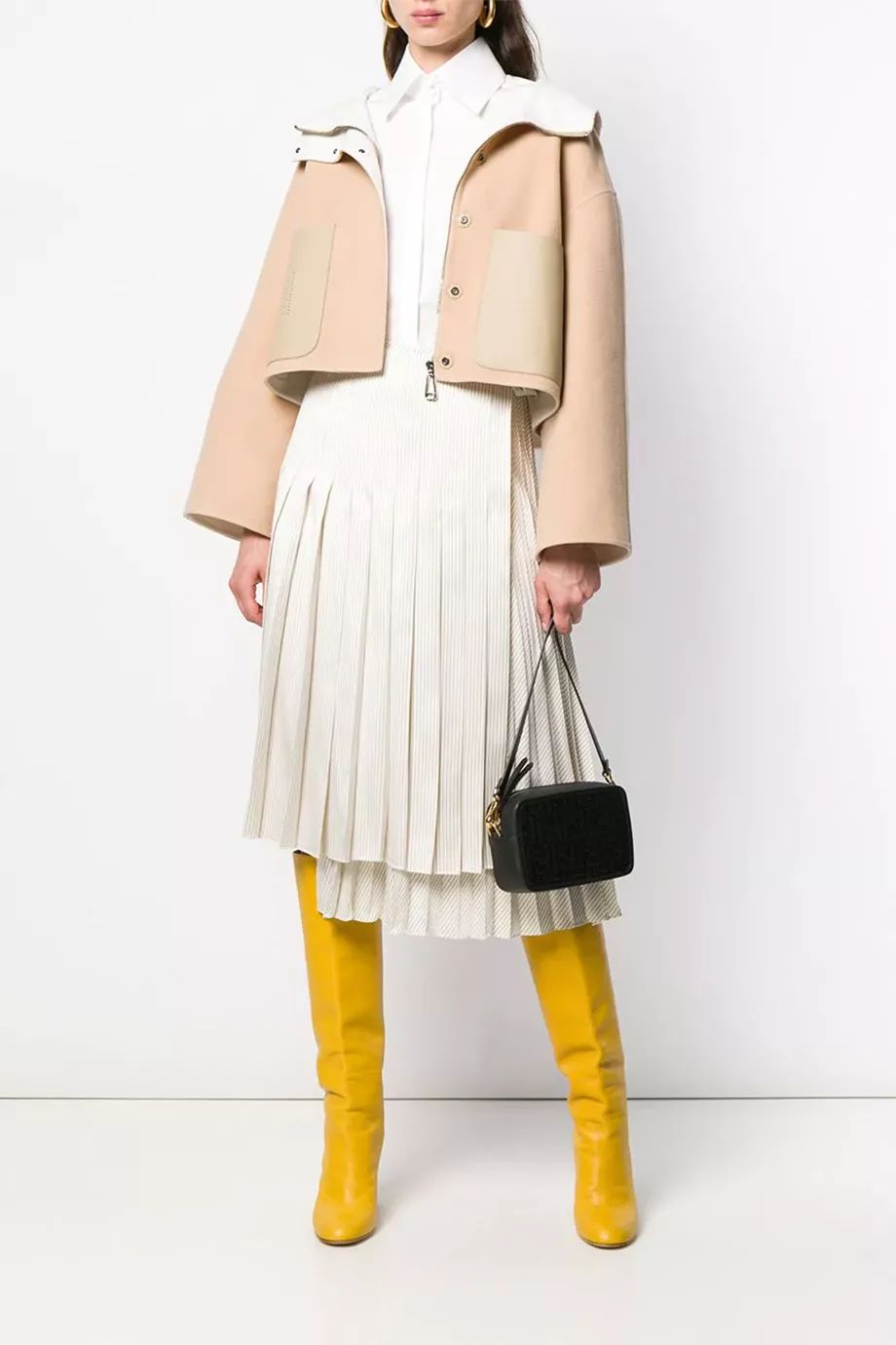 又到了穿冬大衣的季节了,又到了穿大衣羽绒服的季节