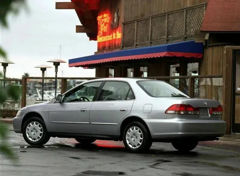 十代雅阁最经典的一款,雅阁十代是哪一款