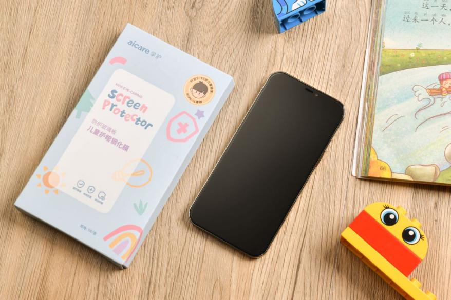 手机膜各种膜的优缺点,合理选择手机膜比你想象的更重要