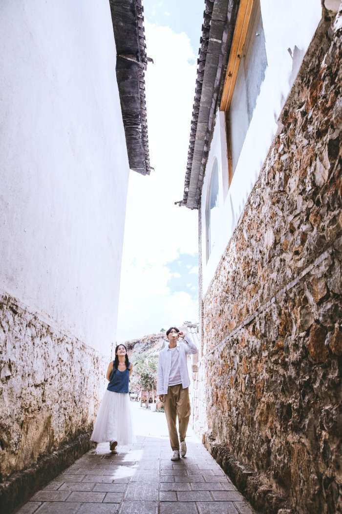 大理婚纱照团购3天旅拍套餐,大理婚纱照团购2023价格