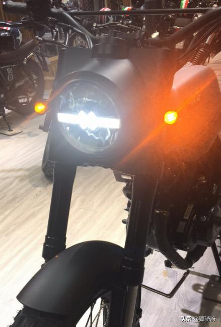 老兵不死只会慢慢凋零图片,老兵不死只会逐渐凋零dj版