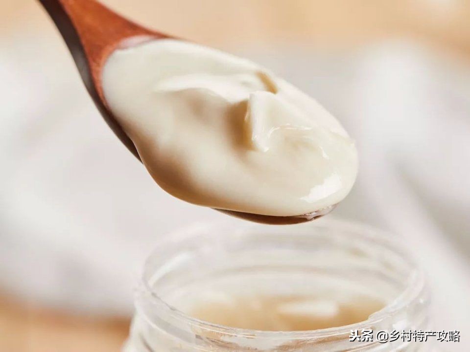 黑龙江黑蜂椴树蜜怎么样,正宗东北饶河黑蜂椴树蜜