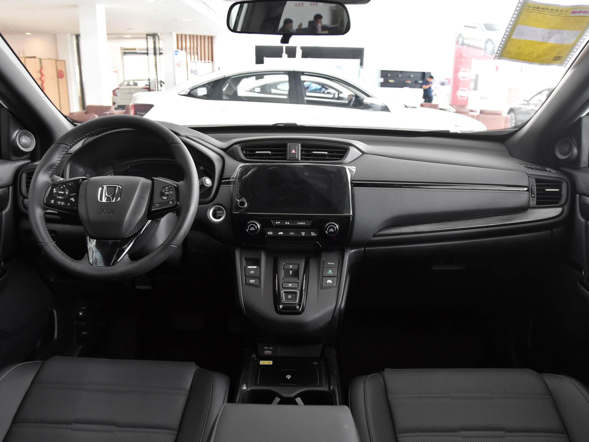 说到紧凑suv不得不说的一款车crv,有力量感还有点小凶悍实拍本田crv