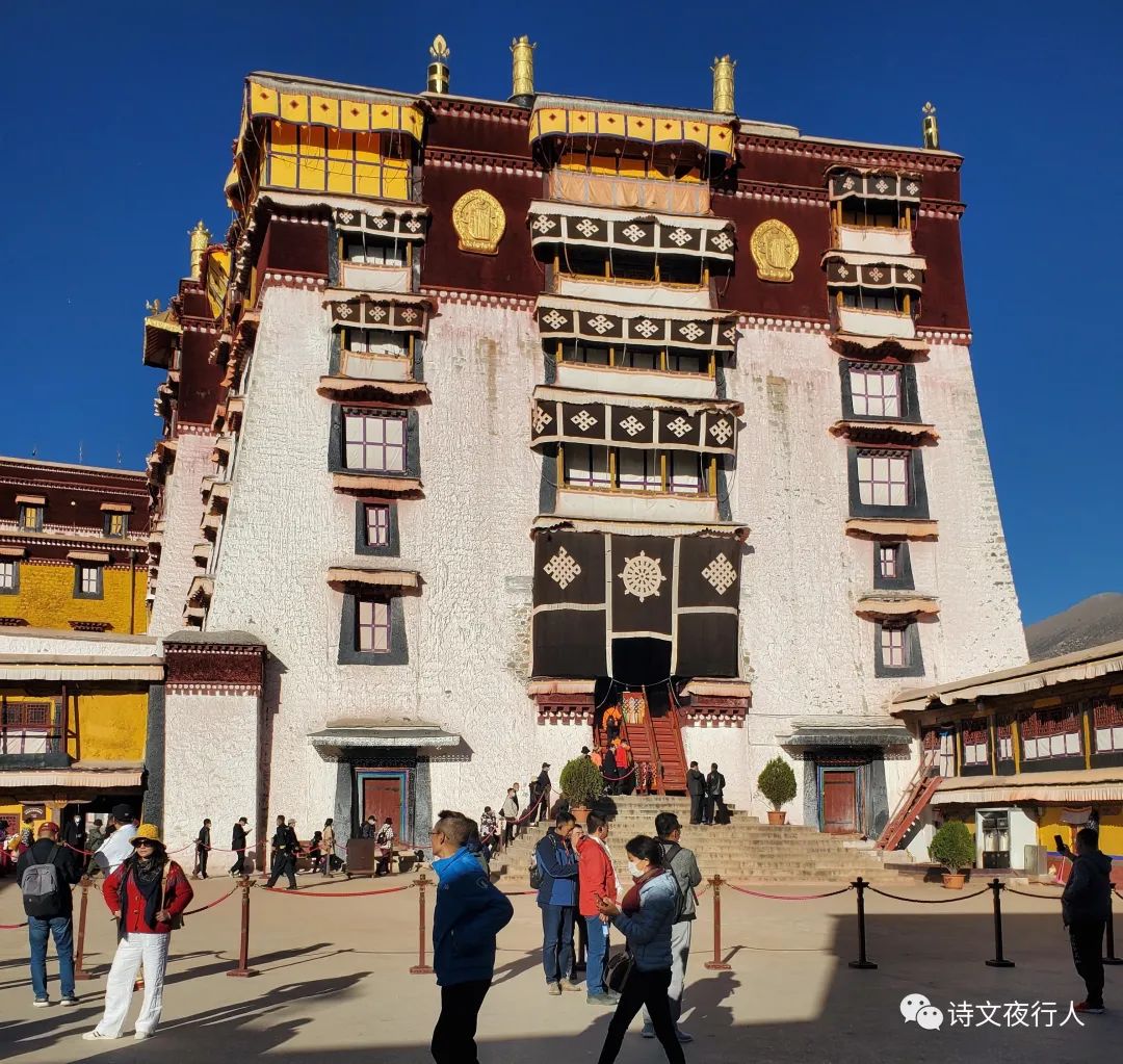 西藏眼睛的天堂心灵的圣地,眼睛的天堂稻城亚丁