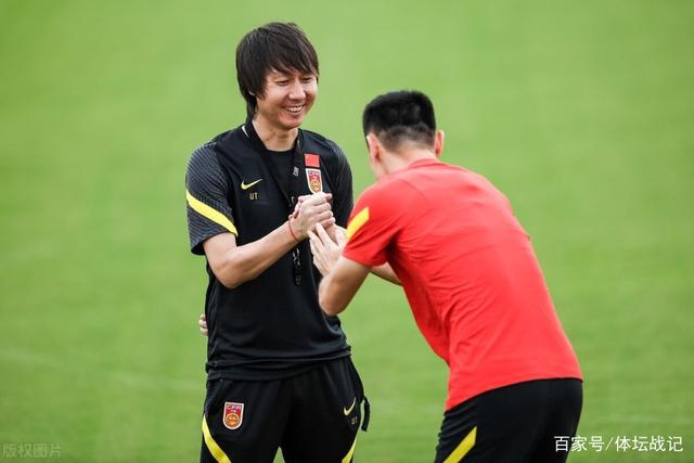 里皮霸气回应亚冠,里皮再谈国足完整版