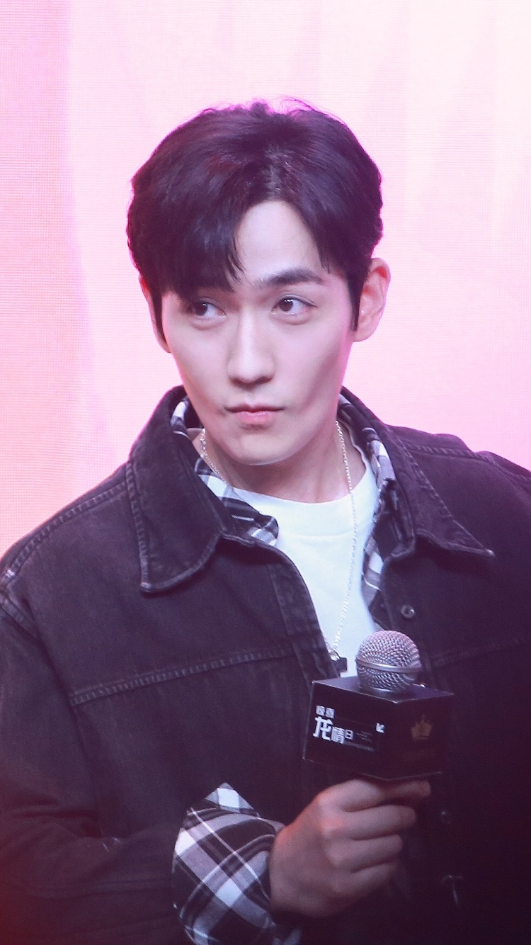 关于朱一龙的那些暖心小细节,朱一龙唯有守得本色才能守住品质