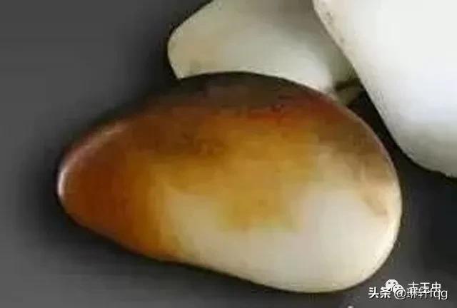 古玉孔道内外包浆沁色一致,古玉有沁色好还是无沁色好