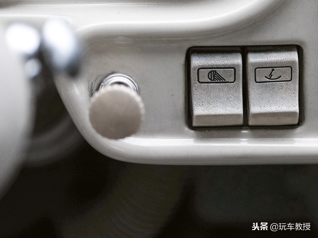 影速试驾1.5自吸明锐,试驾斯柯达明锐1.2t自动舒适版