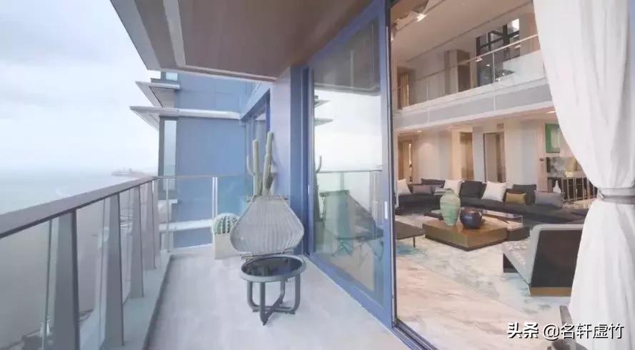 住进豪宅,住进1亿豪宅里