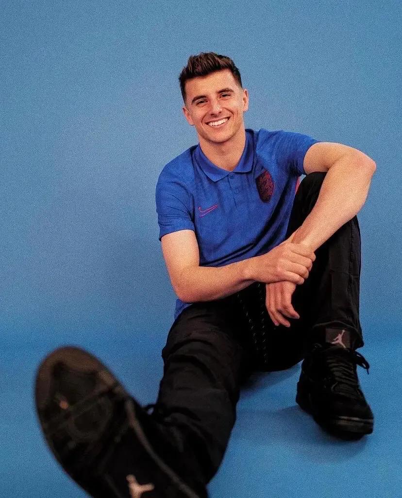 英超切尔西球员帅哥,英超最新赛况切尔西队