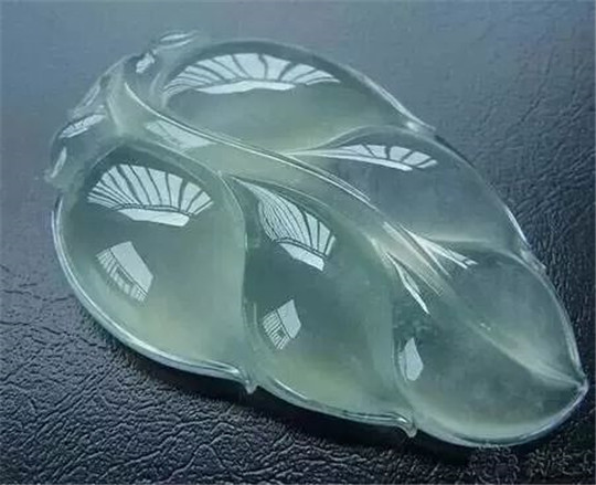 看懂玉石的好处,翡翠的光泽度怎么看