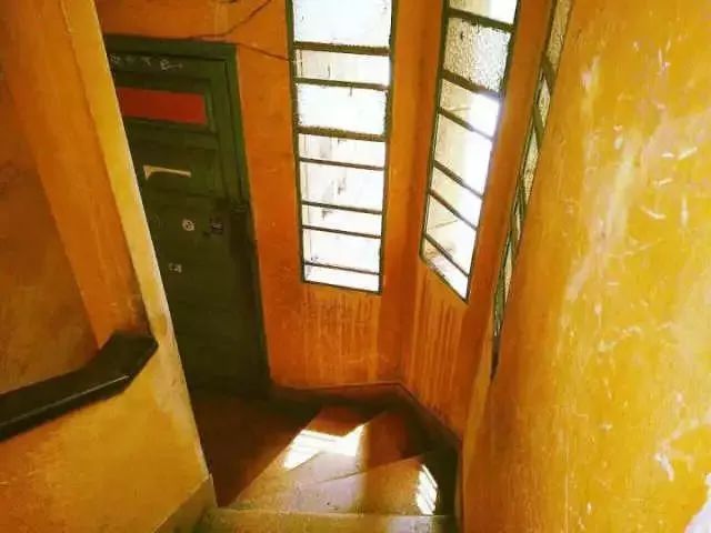 泡咖啡如何正确加炼乳,咖啡可以用炼乳拉花吗