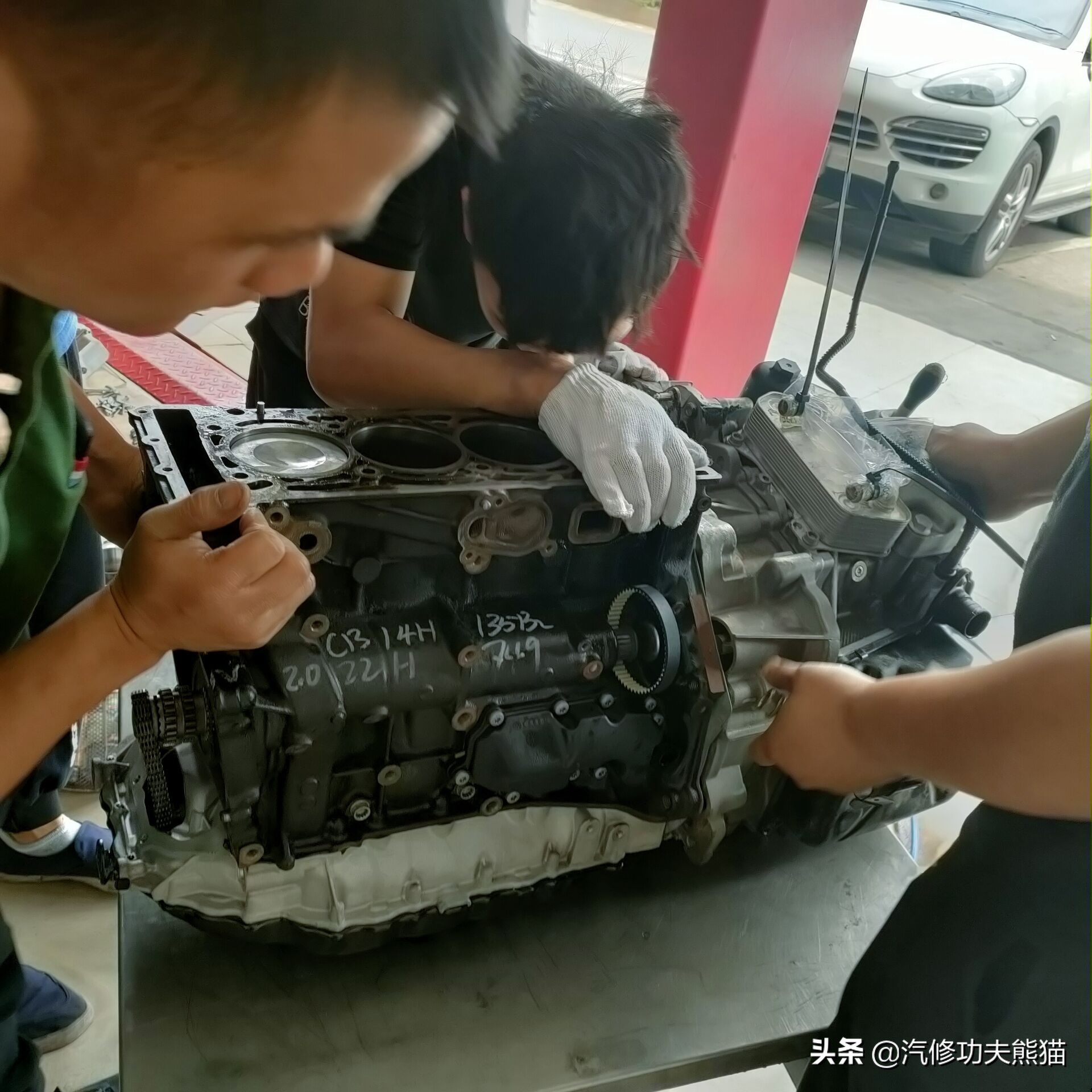 爱车养护烧机油要趁早治理,爱车烧机油