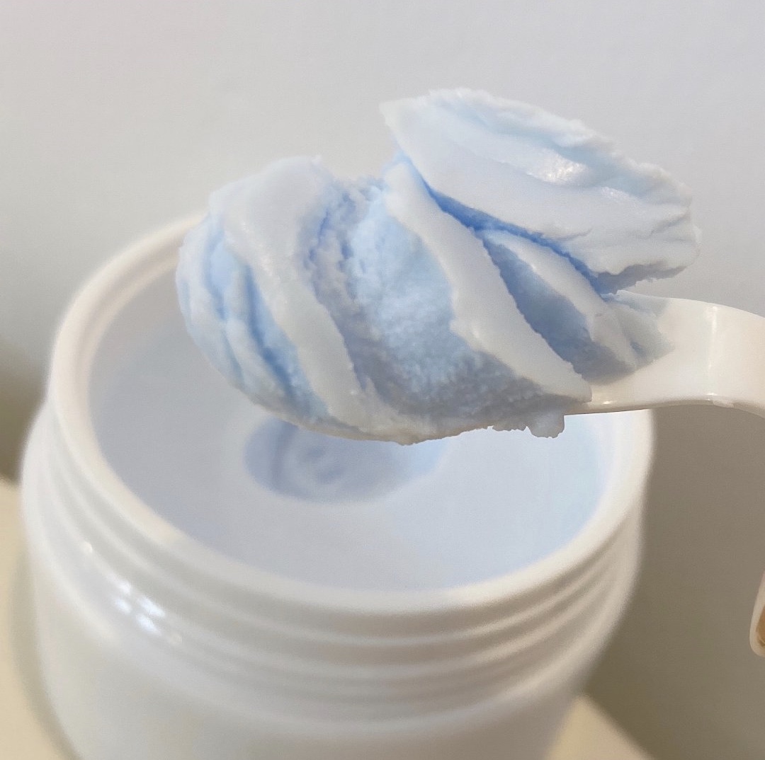 卸妆水怎么区分水性油性,卸妆水卸妆力度不够怎么办