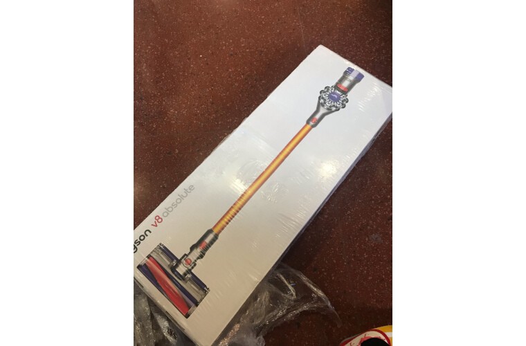 告别清洁噪音戴森V8静音式吸尘器