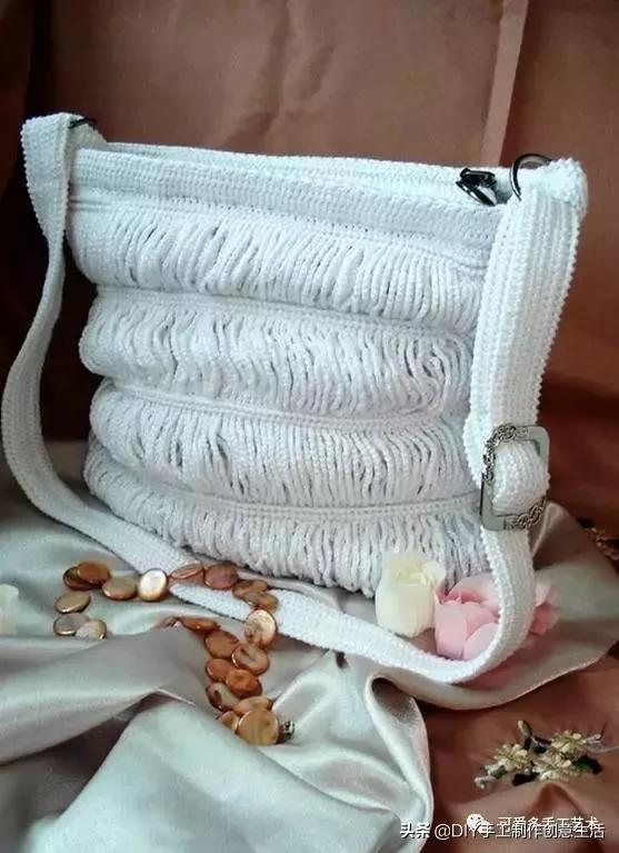 厉害了，极美爱尔兰钩花包包，看了这个才是真服气