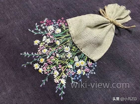 衣服穿久了太旧怎么翻新,旧衣服怎么改造可以穿