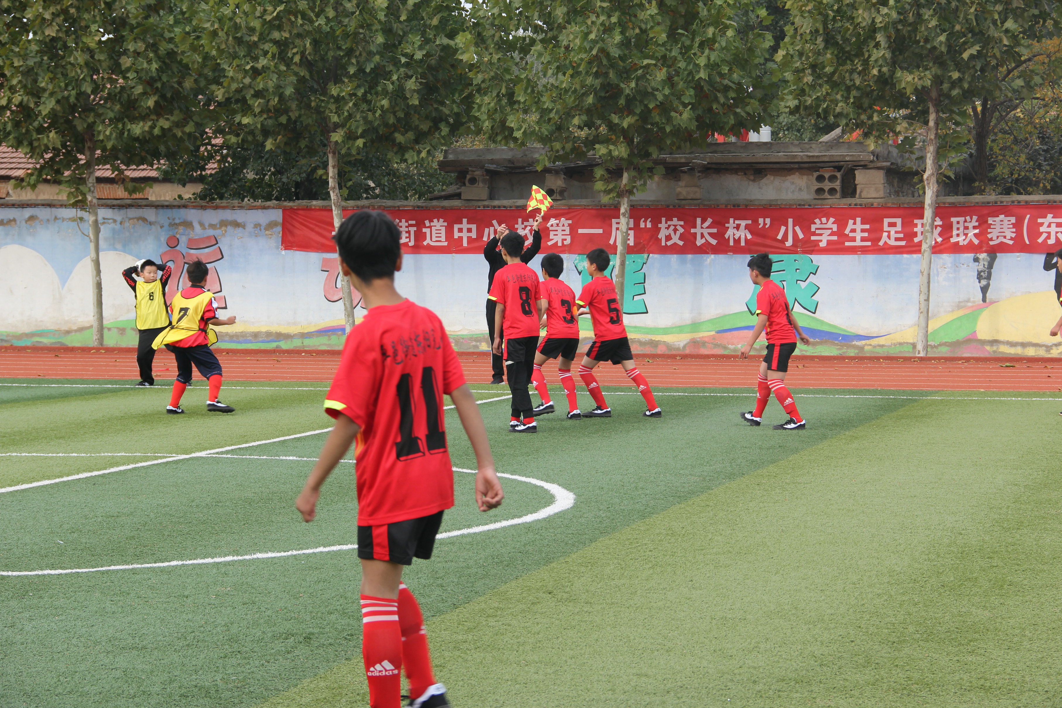 驰骋绿茵场足球争霸,驰骋绿茵场少年梦飞扬