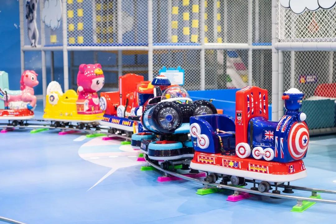 天津蹦床主题公园,天津最大淘气堡室内游乐场