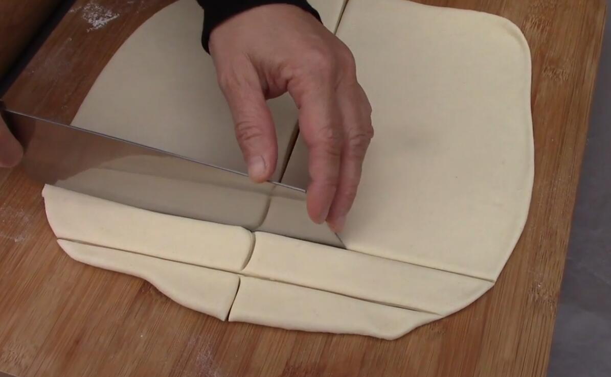 怎样炸外皮酥脆的油条绝密配方,如何快速炸油条又脆又蓬松