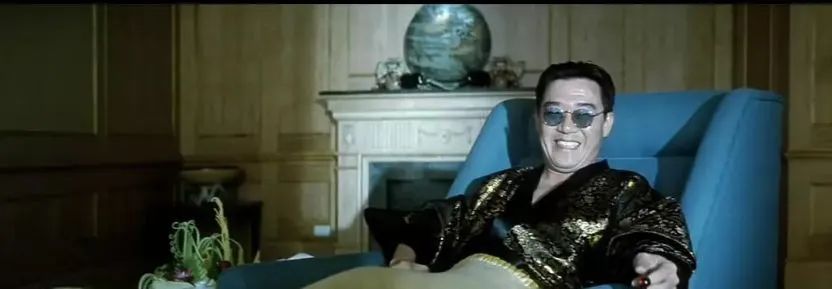 18*片禁**，讽刺权色交易，每一帧都是高潮