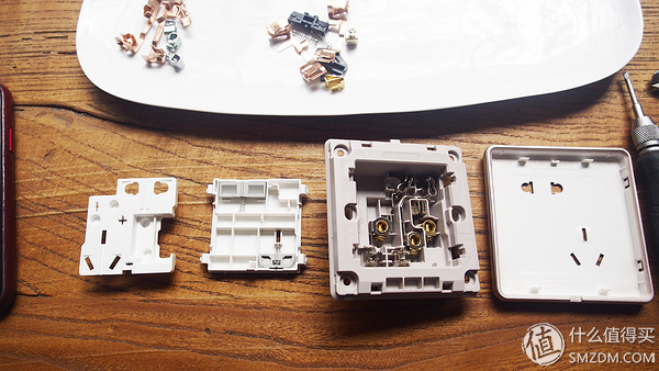 无边框开关插座,无边框开关插座拆解