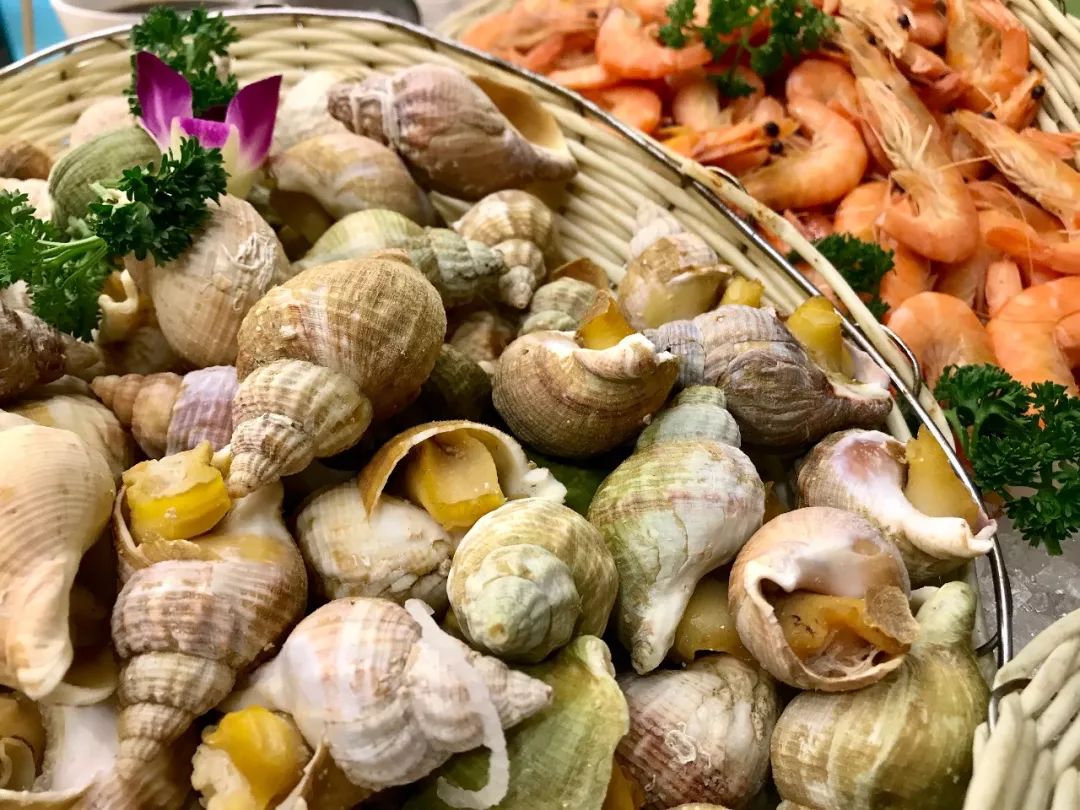 成都海鲜自助餐499元一个,成都生蚝吃到饱自助餐