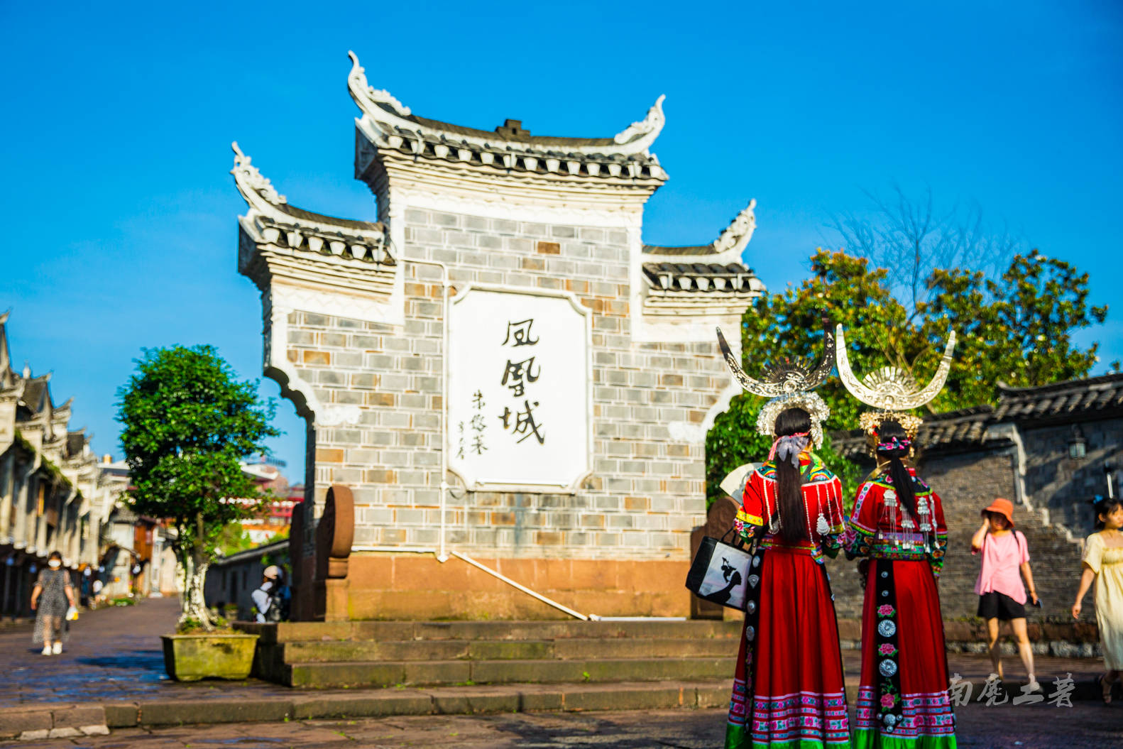 鍑ゅ嚢鍙ゅ煄鏆戝亣鍘荤儹涓嶇儹,鏆戝亣鍑ゅ嚢鍙ゅ煄澶╂皵鎯呭喌濡備綍
