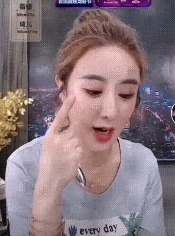 女生种睫毛前后对比,女生种睫毛后是什么样