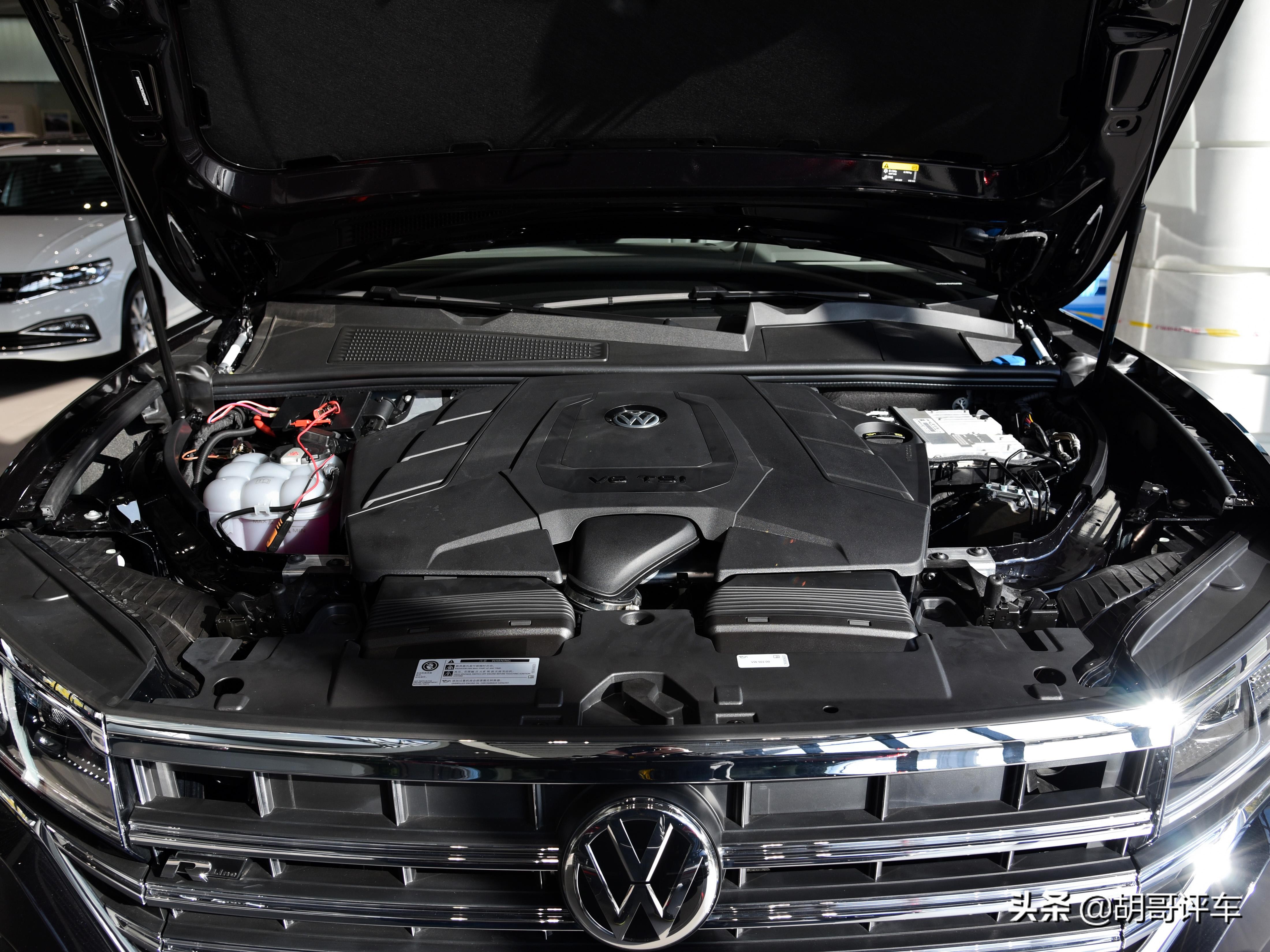 豪华大型suv性价比最高的车型,新款途锐最新款尺寸增长