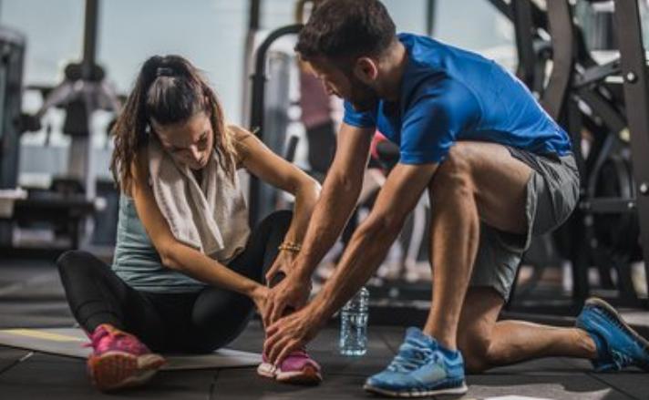 急性运动损伤应该注意哪些事项,出现运动损伤的四个步骤