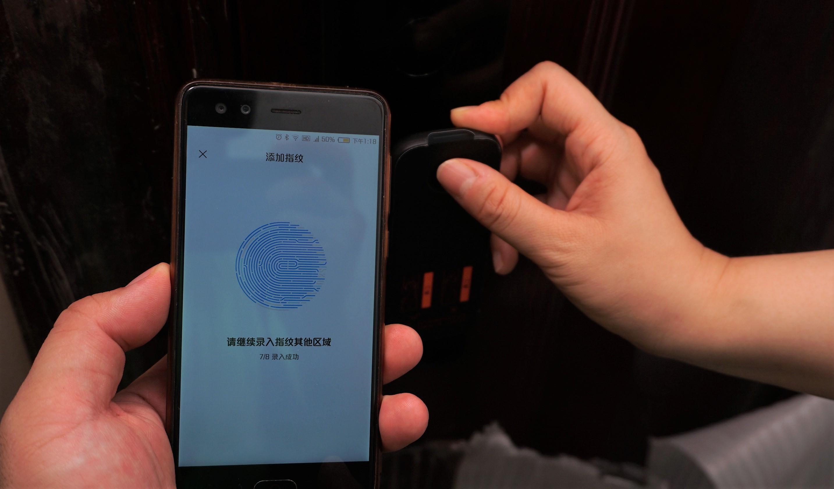 小米智能甲级防盗门,5000左右的小米智能防盗门