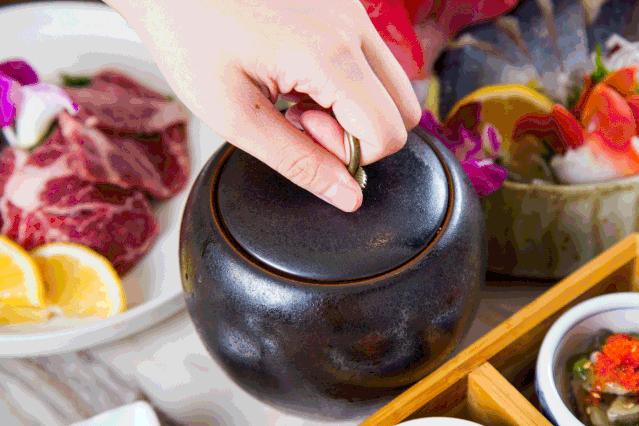 一家日料网红店,这家网红餐馆逆势开新店了