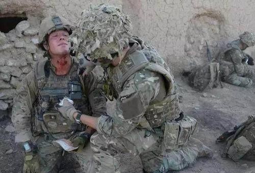 中弹后会失去意识吗,士兵中弹还能战斗吗