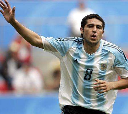阿根廷队球员梅西十佳球,阿根廷足坛十大巨星
