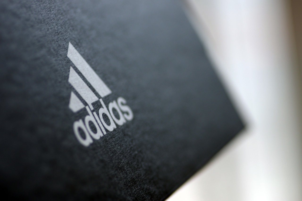 阿迪达斯旗下品牌锐步,锐步为何被阿迪收购