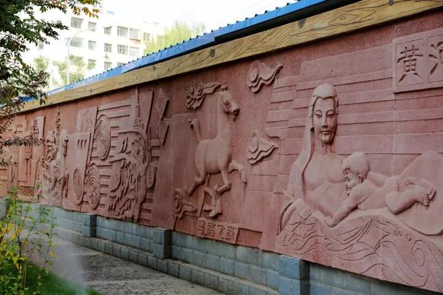 兰州五十一中兰铁一中,兰州五十一中