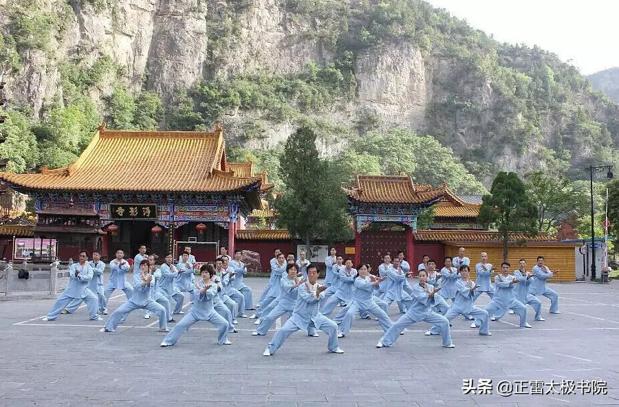 太极拳内不动外不发,太极拳丹田内转步骤和方法