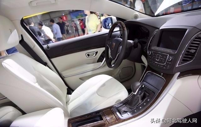 汽车接口有什么妙用,车内插口有什么作用和功能