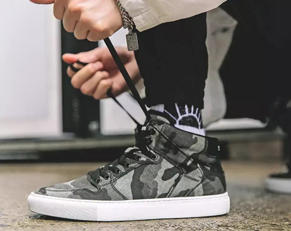 森马新款百搭休闲鞋,潮流休闲鞋森马