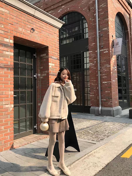 毛呢香风短款外套女秋冬最新款,中款毛呢外套穿搭短款